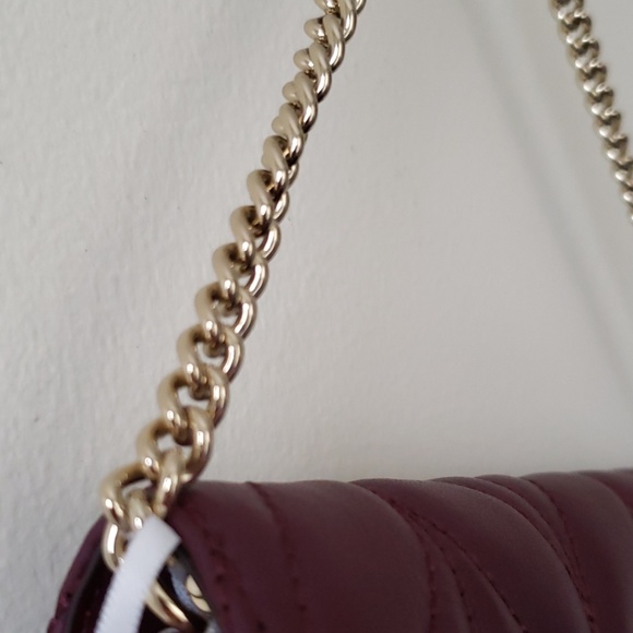Kate Spade ♠️ Gold Chain Wallet - Picture 4 of 8